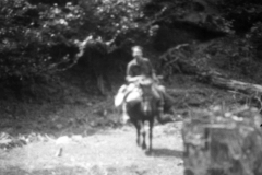 r083